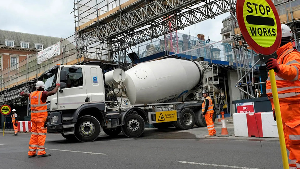 Managing Worksite Logistics & Traffic for Concreting Projects