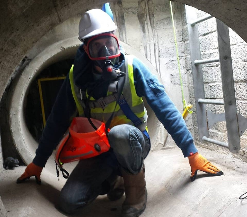 Safe Practices for Working in Confined Spaces